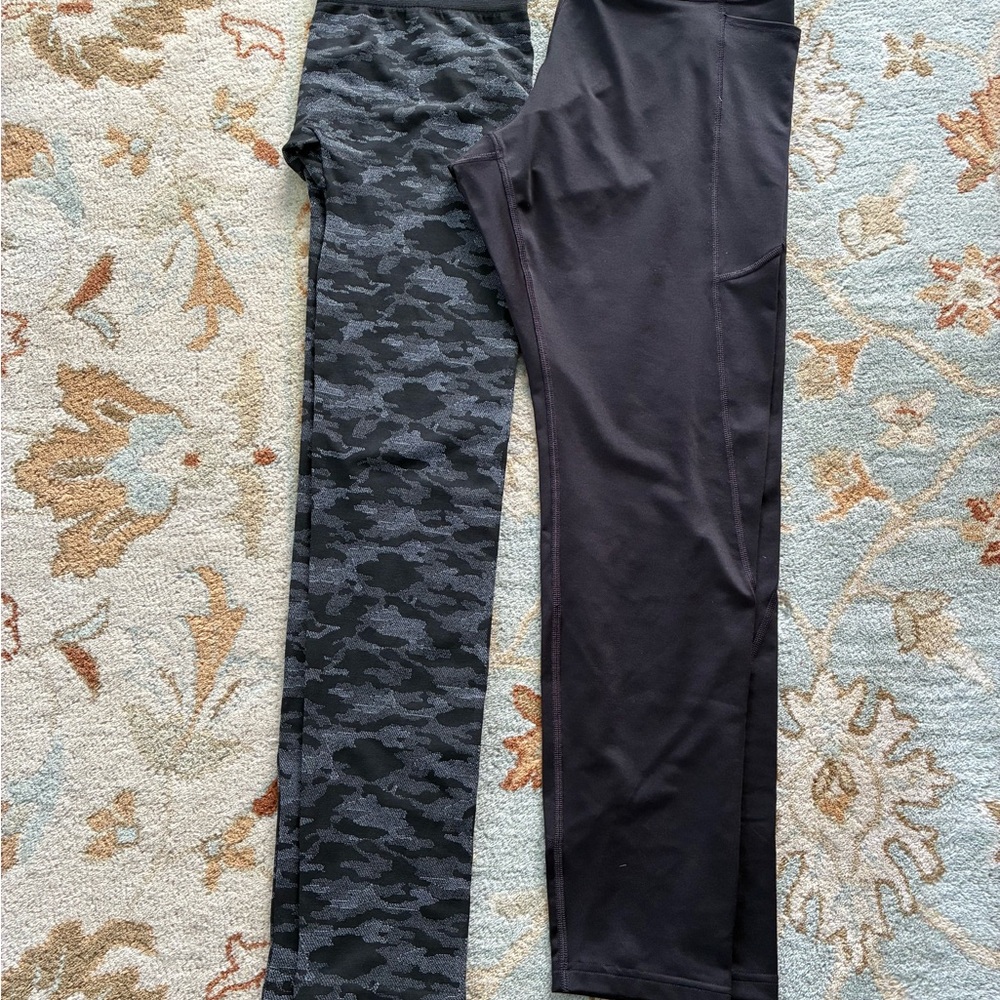 Leggings 2 pair solid/ camo